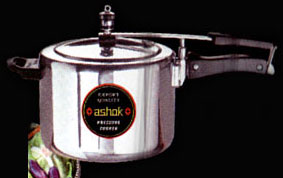 Pressure Cookers - Inside Lid