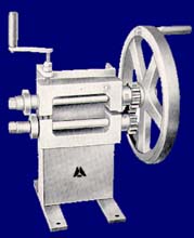 Kandora Machine